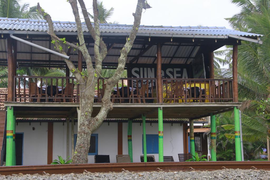 Hotel Sun And Sea ベントータ エクステリア 写真